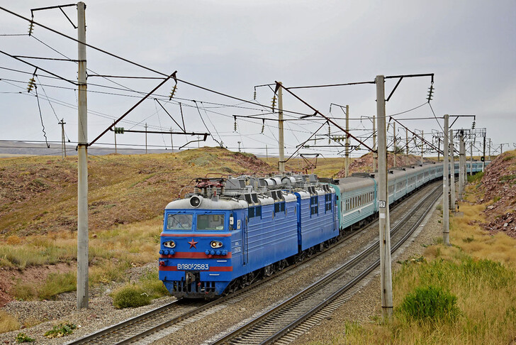 Поезд Алматы — Астана