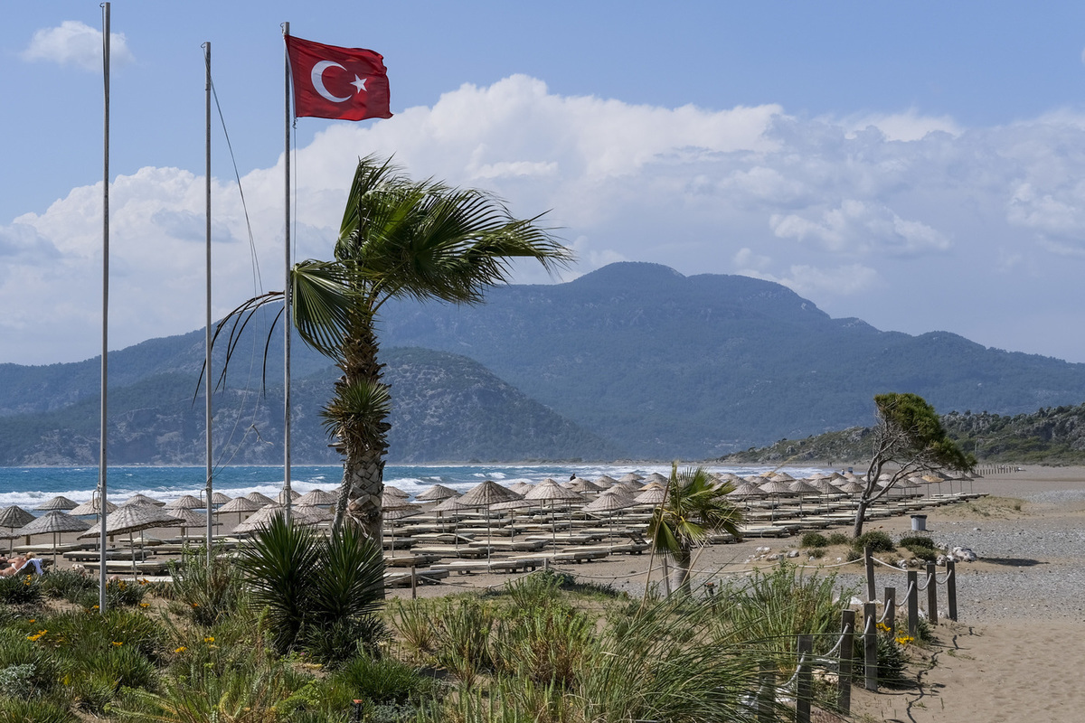 Эксперты объяснили, почему дико подорожавшая Турция остается лидером пляжного отдыха