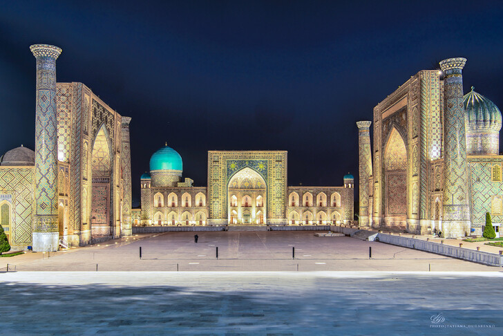 Узбекистан — живая иллюстрация «1000 и 1 ночи». Площадь Регистан в Самарканде